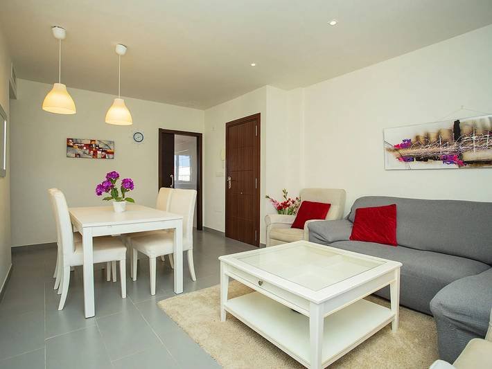 Casa rural para 4 personas, con Terraza además de Jardín y Piscina en Torrevieja - 4