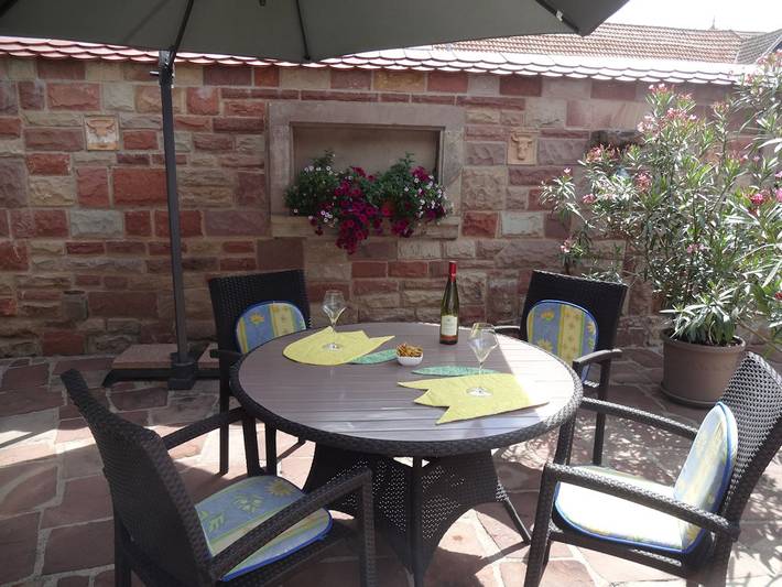 Gîte pour 2 personnes, avec terrasse à Meistratzheim