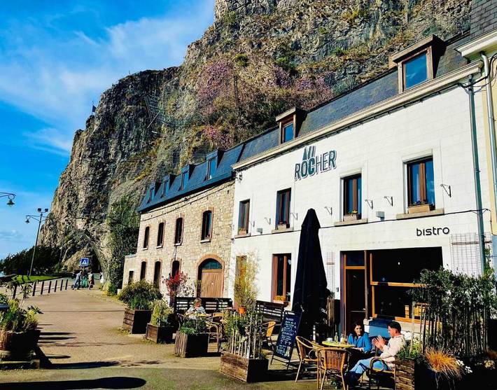 Vakantiewoning voor 2 personen, with Terras and Tuin as well as Uitzicht in Dinant