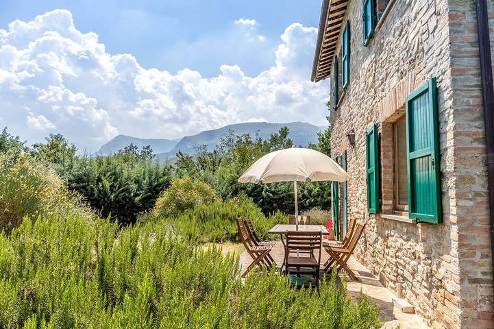 Holiday home for 12 people, with garden, with pets - 1