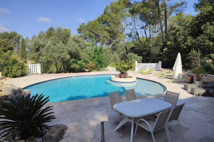 Chalet para 8 personas, con jardín - 1