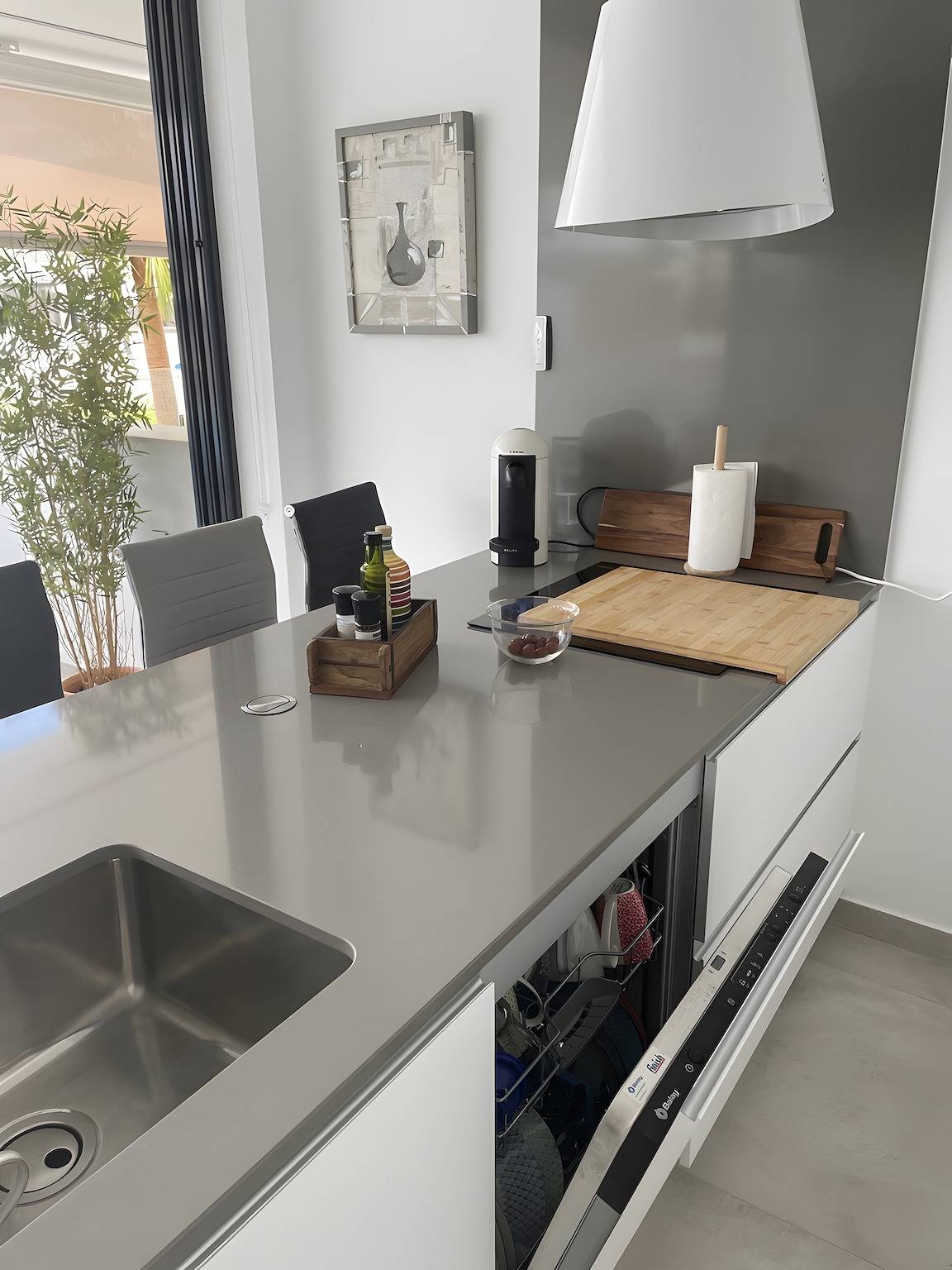 Casa vacanze 'Tom 1 Appartamento di alta qualità' con piscina condivisa, Wi-Fi e aria condizionata in Cartagena, Costa Calida