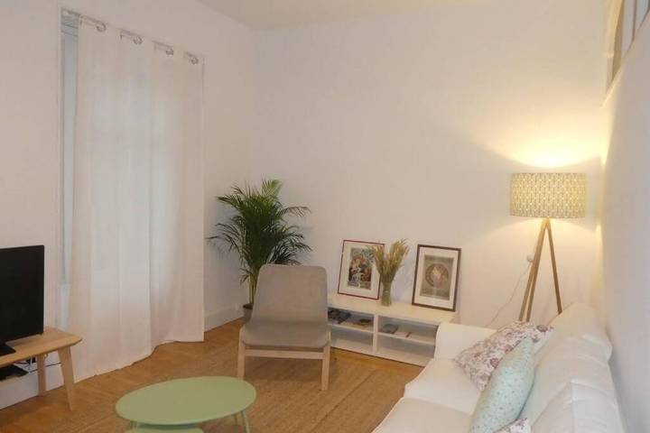 Ferienwohnung für 4 Personen, mit Terrasse und Ausblick - 1