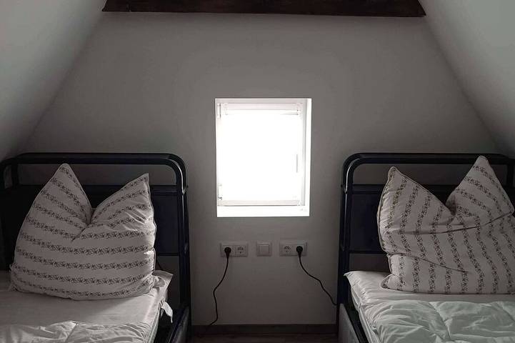 Ganze Wohnung, Entspannen in Erfurt – Willkommen in der Ferienwohnung Poldi! in Erfurt, Thüringer Kernland