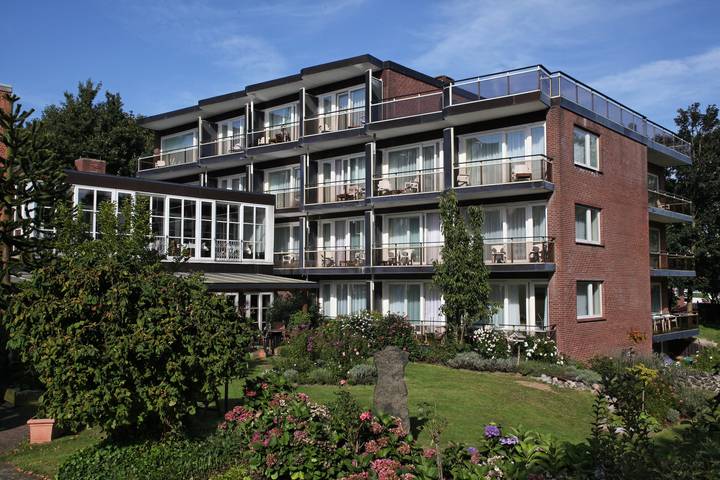 Hotel Wehrburg - Doppelzimmer mit Balkon in Duhnen, Cuxhaven