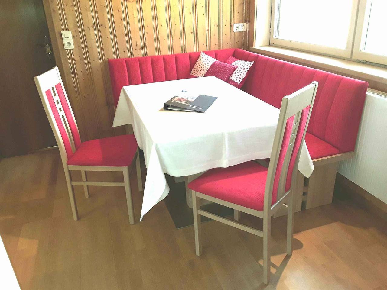 Ganze Ferienwohnung, Ferienwohnung mit überdachtem Balkon  in Immenstadt, Bayerisch Schwaben