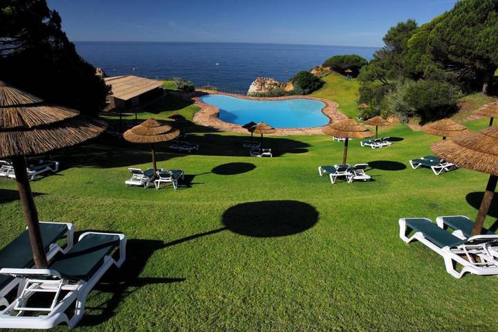 Ferienpark für 9 Personen, mit Pool und Kinderpool sowie Garten, mit Haustier in Portugal - 2