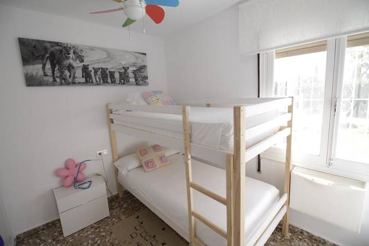 Chalet para 6 personas, con jardín y piscina, Se admiten mascotas en l'Alacantí - 4