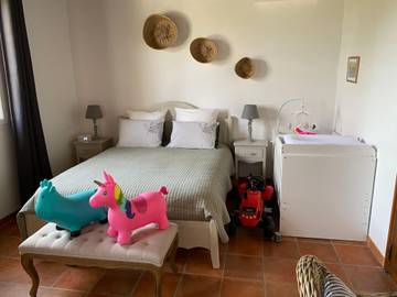 Location De Vacances pour 10 Personnes dans Murs, Parc naturel régional du Luberon, Photo 4