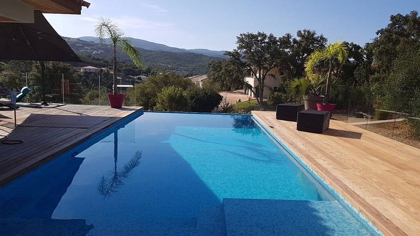 Appartement de vacances pour 4 personnes, avec piscine ainsi que terrasse et jardin - 1