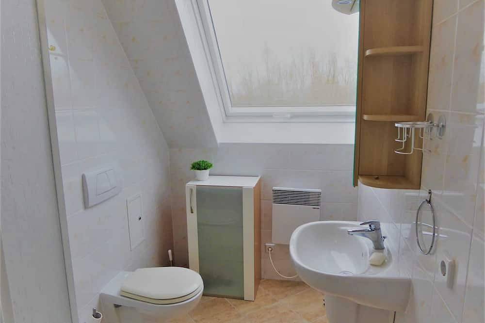 Ganze Wohnung, Ferienwohnung Lee - Fip Gollwitz Ferienwohnungen Lee u. Luv in Gollwitz, Nordwestmecklenburg (Wismar und Umgebung)