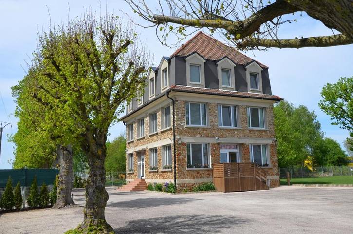 Hôtel pour 4 personnes, avec Terrasse et Jardin
