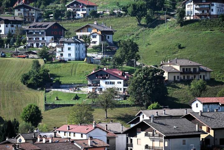 Location de vacances pour 4 personnes, avec jardin et vue à Enego - 2