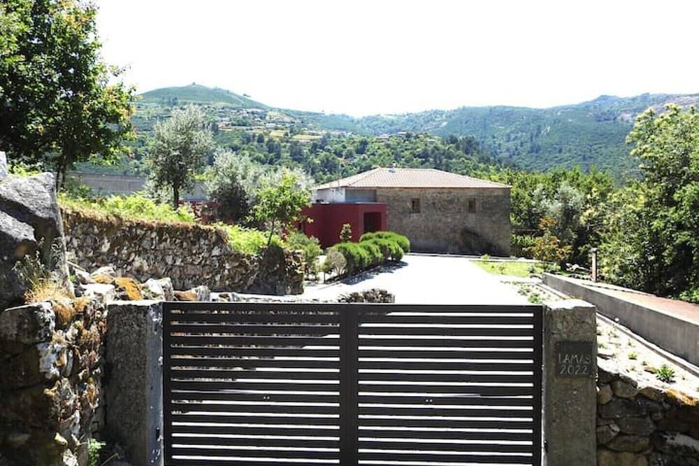 Agriturismo Pardis Douro - Whole Property in Resende, Douro-Tal