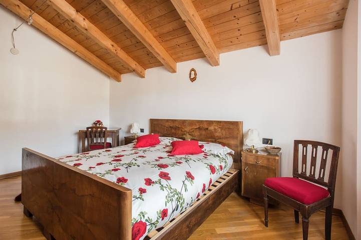 Ganze Wohnung, Ferienhaus \"La Guarda\" in Stenico. Panoramabalkon in der Nähe von Terme di Comano in Stenico, Brentagruppe