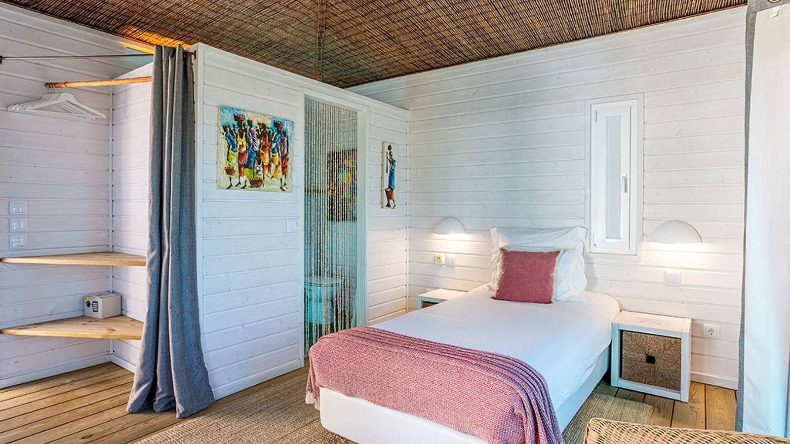 Apartamento entero, Apartamento de vacaciones para 1 persona con piscina in Sol Tróia, Carvalhal