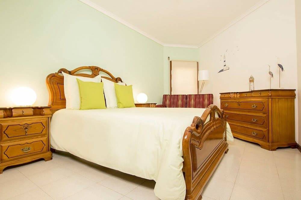 Apartamento entero, Haus der Scheinwerfer mit freier Garage in Praia da Barra, Gafanha da Nazaré