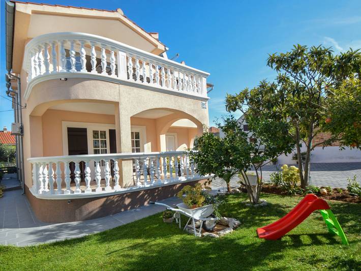 Ferienwohnung für 2 Personen, mit Garten und Terrasse in Kroatien