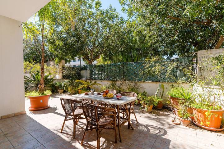 Ferienwohnung für 6 Personen, mit Balkon und Garten - 1