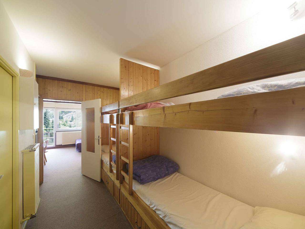 Estudio entero, Estudio para 6 personas a pie de pistas con balcón y vistas a las montañas in Gourette, Eaux-Bonnes