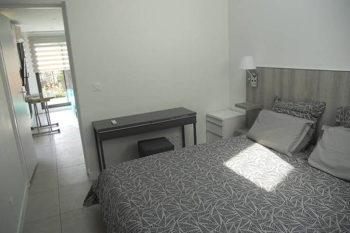 Gîte pour 3 personnes, avec jardin à Carrières-sur-Seine - 2