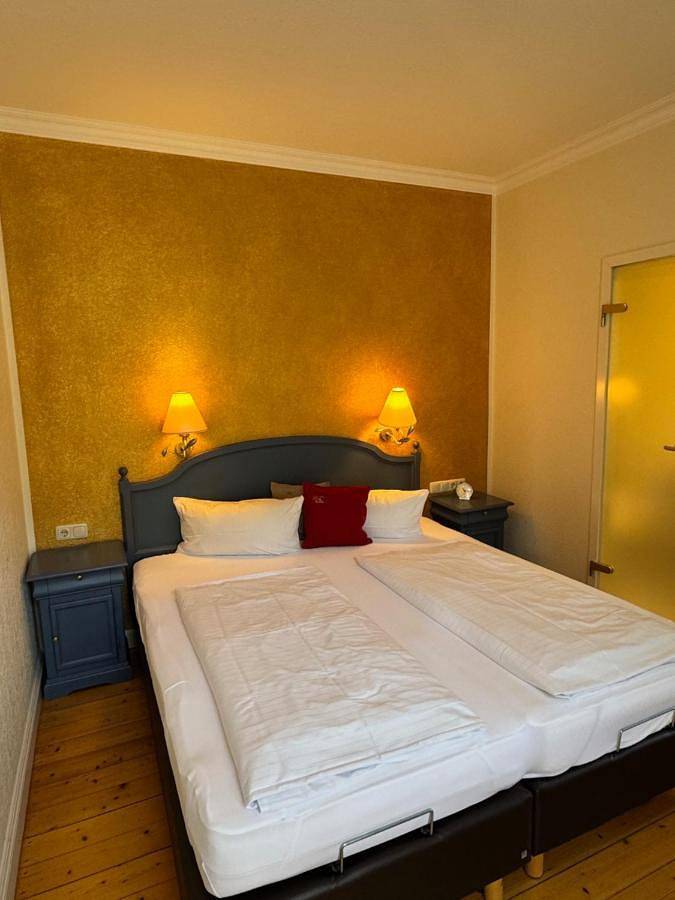 Budget Single Room in Ellenz-Poltersdorf, Cochem-Zell