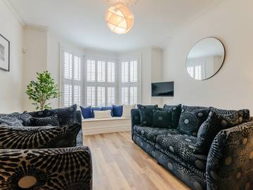 Holiday Rental for 8 People in Margate, Kent, Photo 1