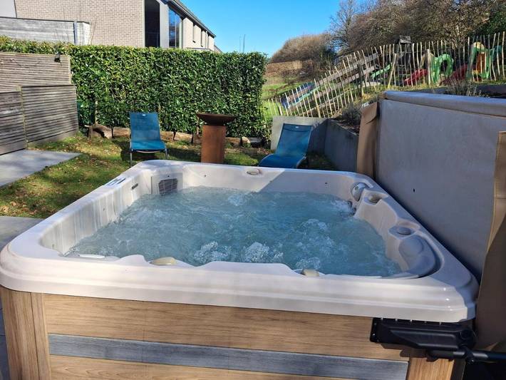 Chambre d’hôte pour 2 personnes, avec jacuzzi et jardin
