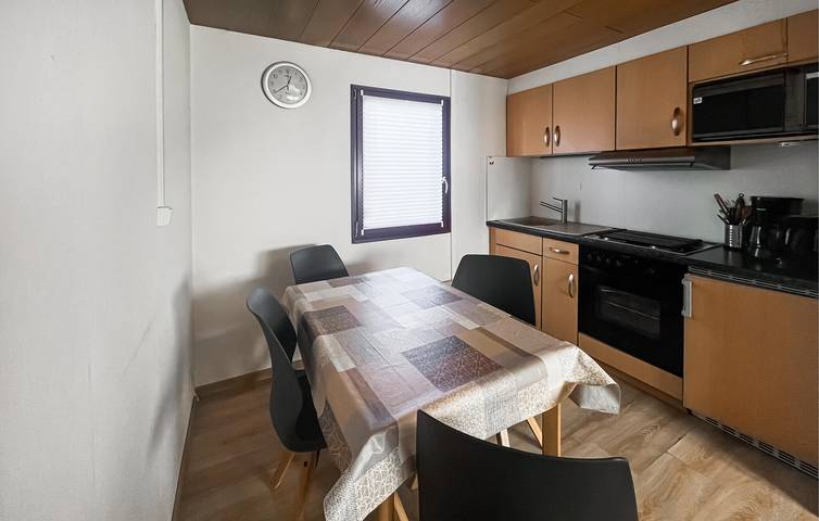 Gemütliche Wohnung nahe Daubach Zentrum mit Terrasse & Parkplatz in Oberelbert, Lahn-Taunus