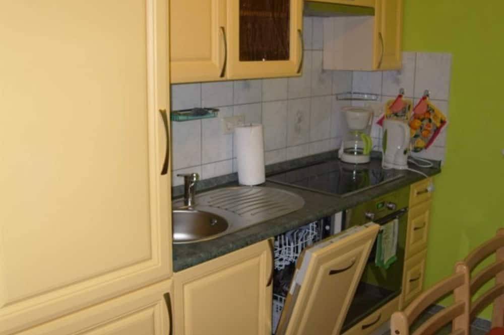 Ganze Wohnung, Ferienwohnung Eichhörnchen - Ferienhaus Jägerswalde in Güstrow, Mecklenburgische Seenplatte
