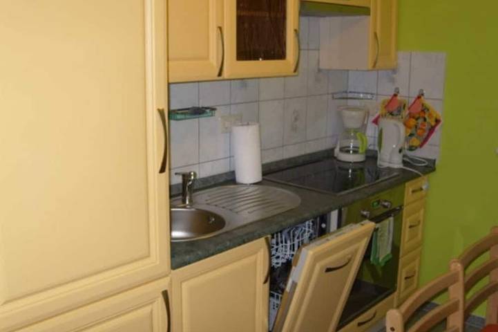Ganze Wohnung, Ferienwohnung Eichhörnchen - Ferienhaus Jägerswalde in Güstrow, Mecklenburgische Seenplatte