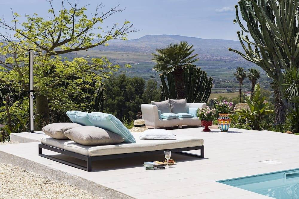 Casa vacanza a Val di Noto a partire da 549€ a notte