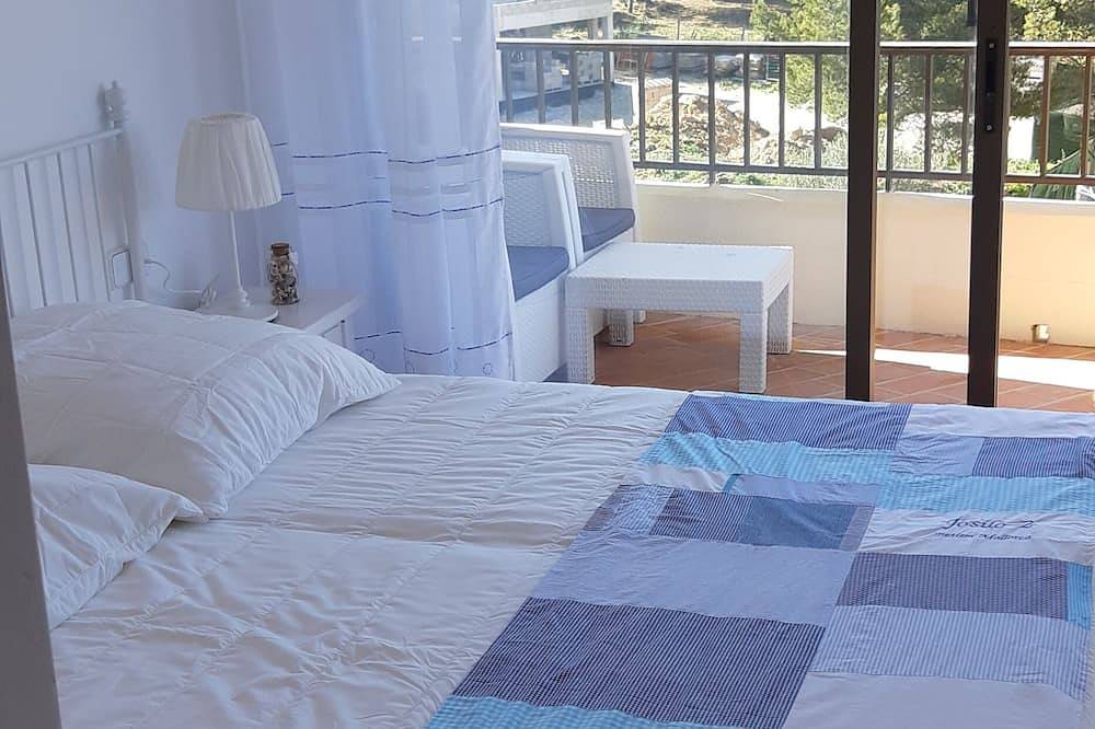 Entire apartment, Vacation apartment Mallorca with pool and tennis, sea view, Josilo2 in Betlem, Artà