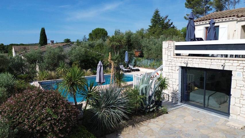 Gîte pour 2 personnes, avec piscine et jardin à Les Matelles - 2