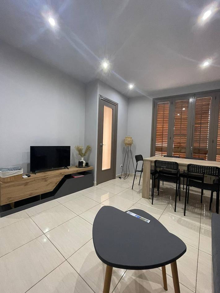 Apartamento para 6 personas, con balcón en Noguera