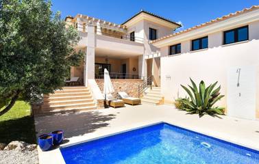 Villa in Cala Santanyí, Santanyí für 6 