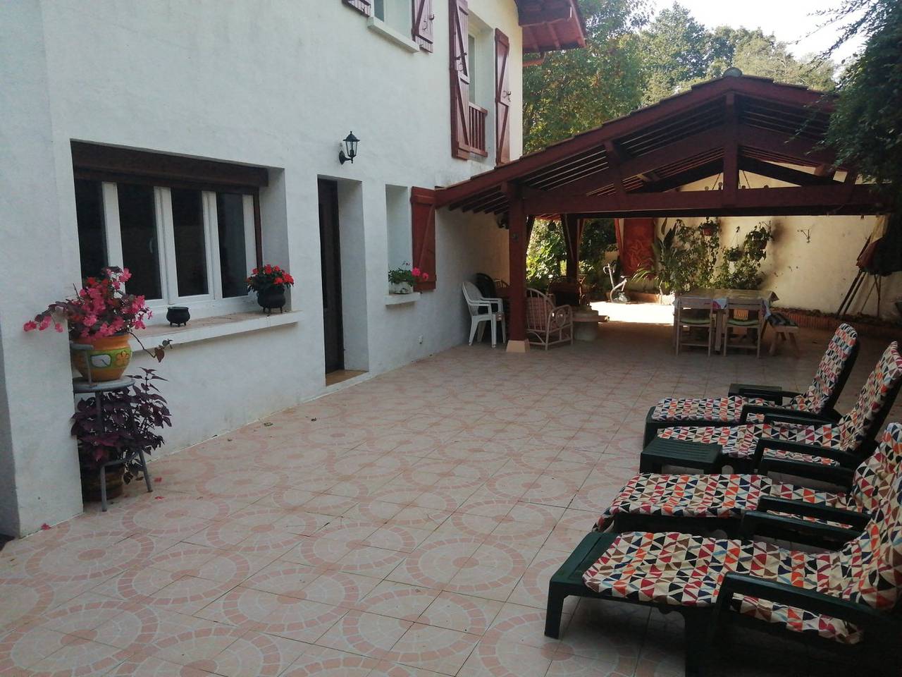 Appartement entier, Ascain - Maison Lore artean,au pied de la Rhune, 7 km des plages in Ascain, Région de Bayonne