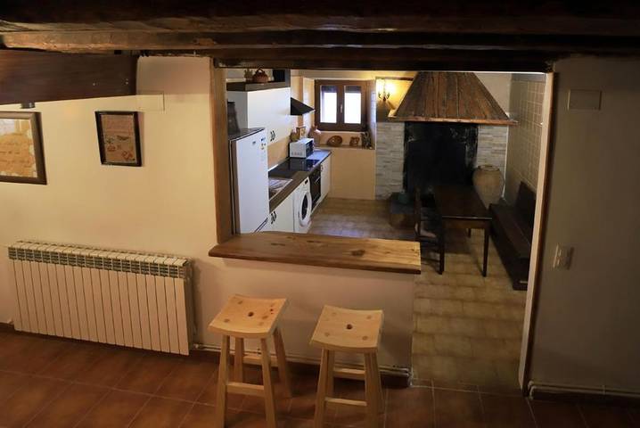 Casa rural para 10 personas en Abejar - 2