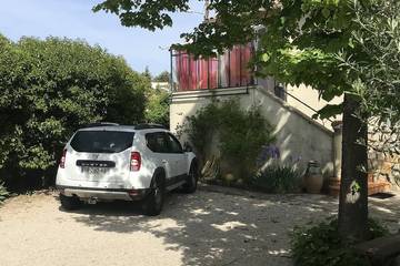 Gîte pour 4 personnes, animaux acceptés à La Bastide-des-Jourdans