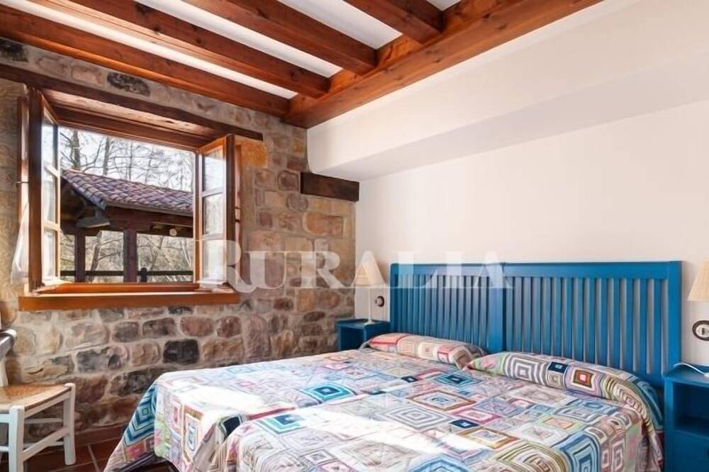 Casa Ángela - country house in Villanueva de la Peña (Cantabria) | 6 guests in Villanueva de la Peña, Mazcuerras