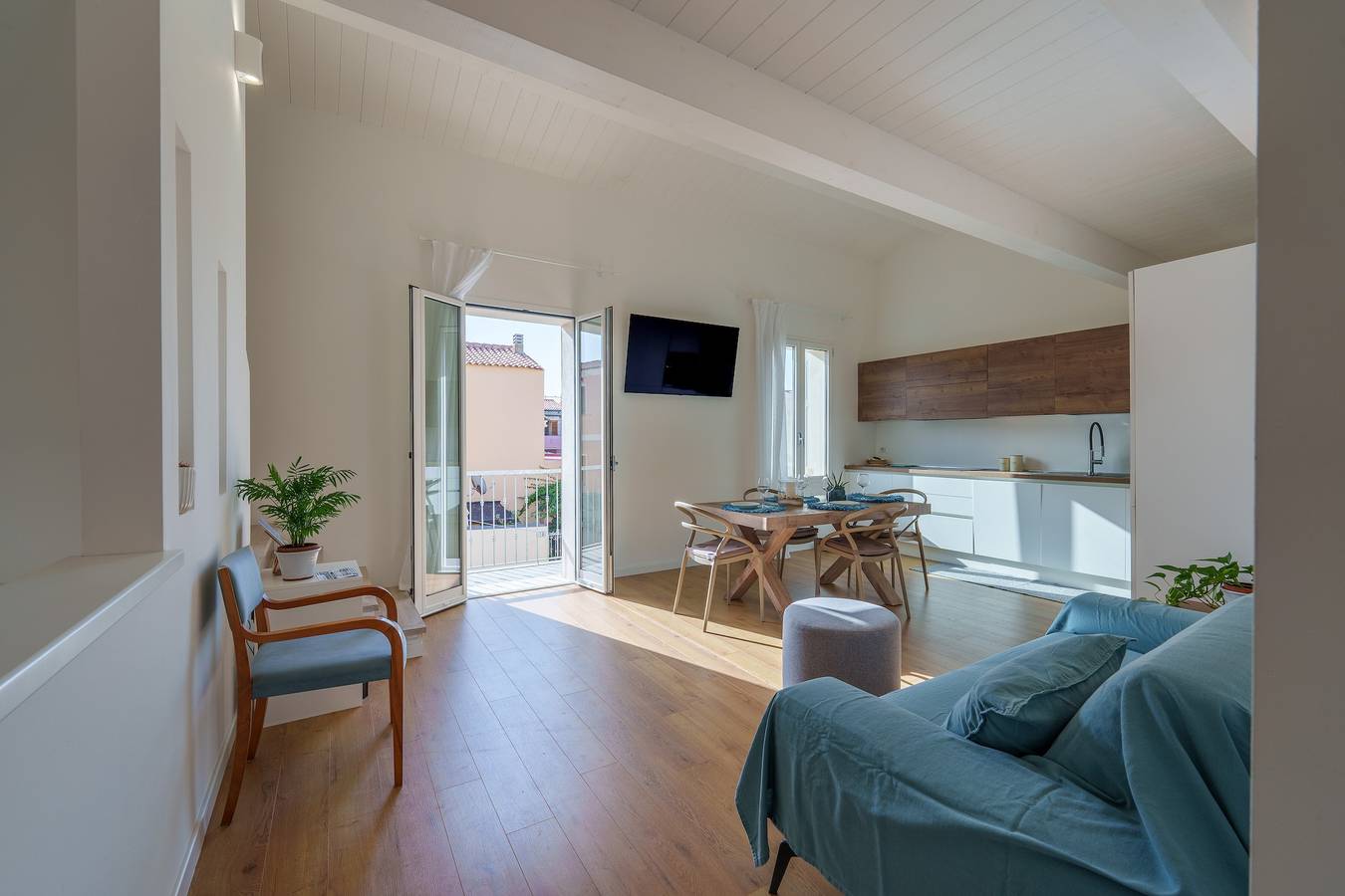 Appartement entier, Appartement « Casa élégante en centre-ville » avec balcon, Wi-Fi et climatisation in Santa Teresa di Gallura, Santa Teresa Gallura