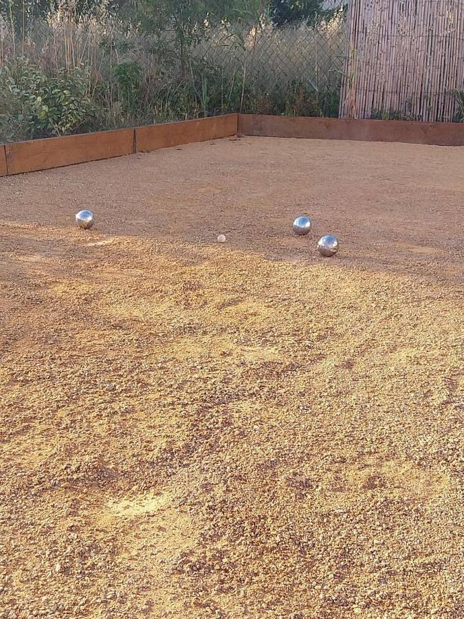 Location de vacances pour 5 personnes, avec jacuzzi ainsi que terrasse et jardin à Canet - 4