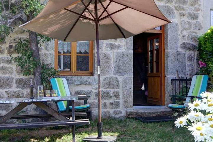 Gîte pour 4 personnes, avec jardin, animaux acceptés