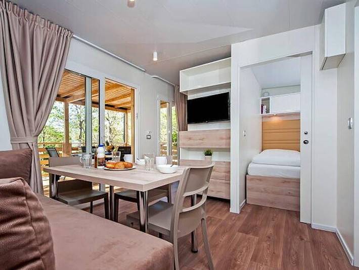 Camping pour 6 personnes, avec bassin pour enfant et sauna à Vias - 4