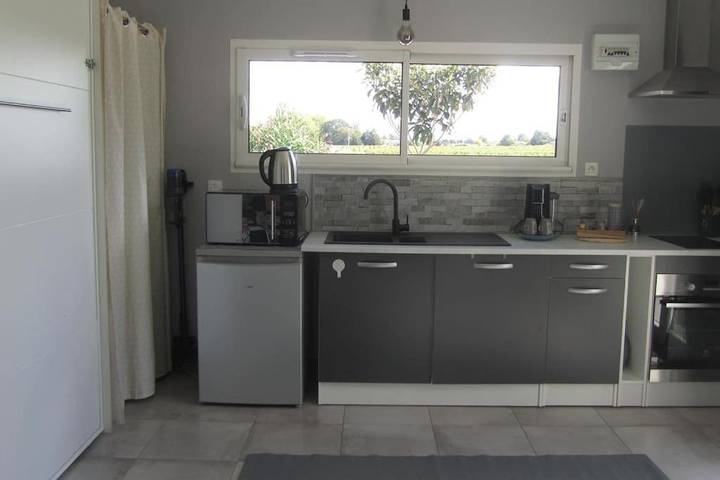 Gîte pour 2 personnes, avec terrasse, animaux acceptés à Portets - 4