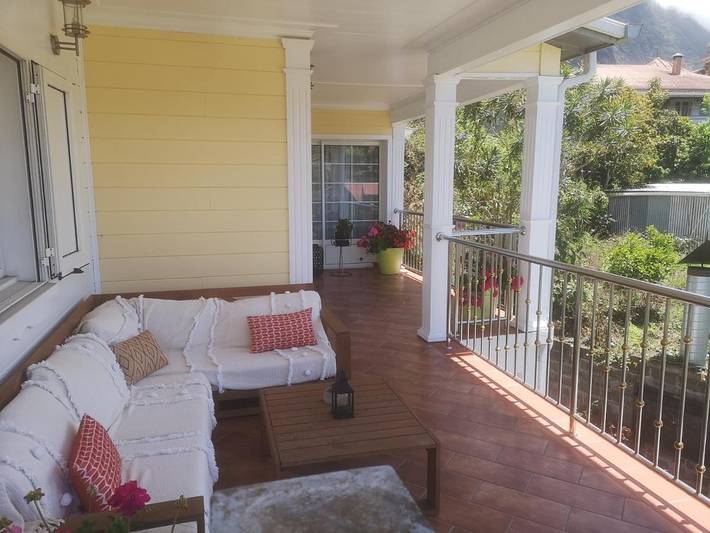 Chambre d’hôte pour 3 personnes, avec terrasse ainsi que jardin et vue à Salazie - 3