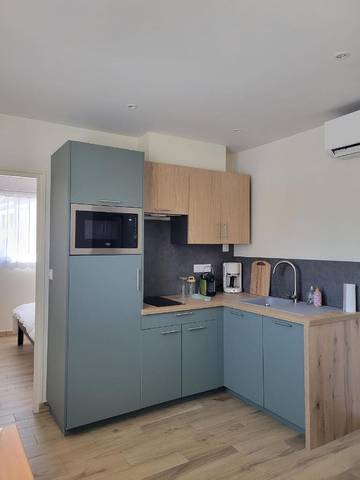 Location de vacances pour 2 personnes, avec vue et terrasse à Vertus