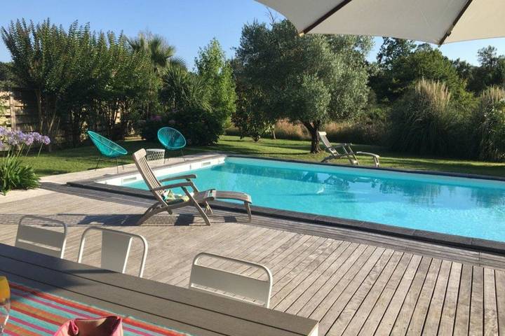 Casa de vacaciones para 10 personas, con piscina además de jardín y terraza, Familias con niños - 1