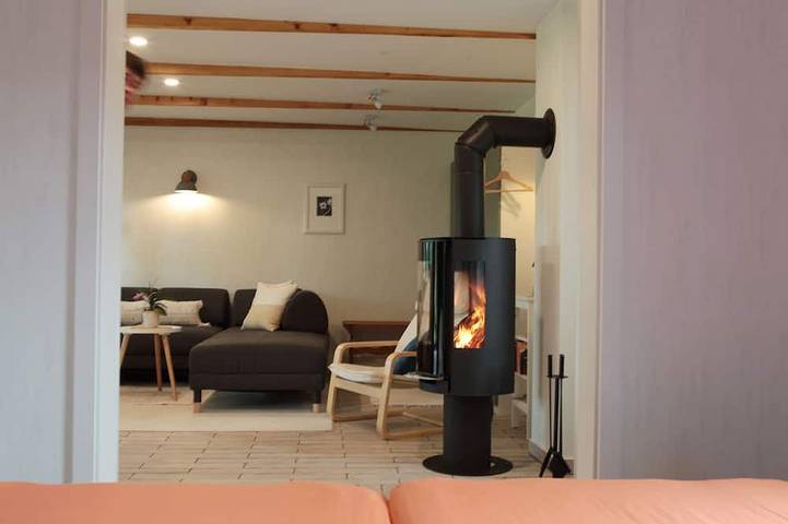 Kleines, liebevoll eingerichtetes Ferienhaus direkt am Uckersee in Nordwestuckermark, Uckermark