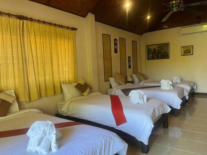 Hôtel pour 5 personnes, avec jardin ainsi que piscine et vue dans Saraphi - 2